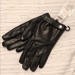Banana Republic gloves